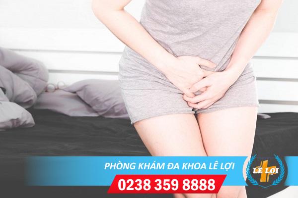 Bị sưng tầng sinh môn có sao không?