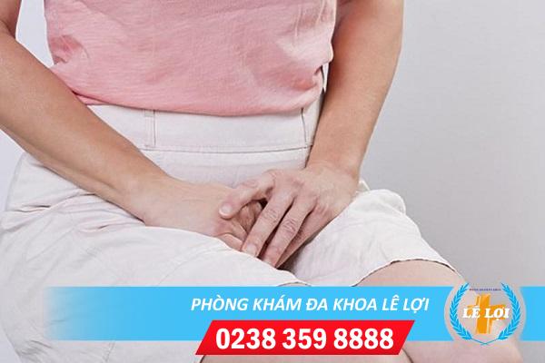 Ngứa bên ngoài vùng kín phải làm sao?