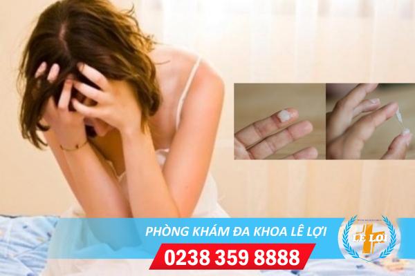 Huyết trắng ra nhiều gần kì kinh: Nguyên nhân và cách xử lí