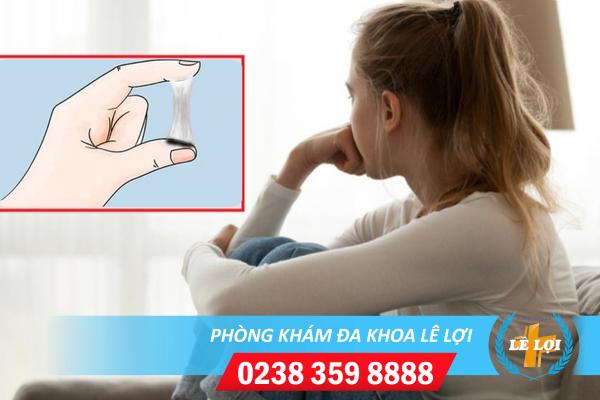 Huyết trắng màu đen không mùi có nguy hiểm không?